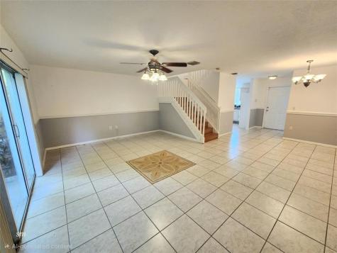 119 Hidden Court Road Hollywood FL 33023
