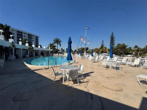 2731 NE 14th Street Causeway Pompano Beach FL 33062