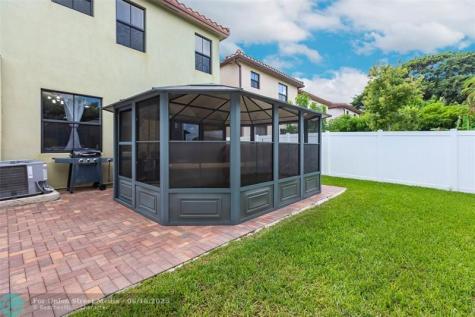 4851 NW 57th Court Tamarac FL 33319