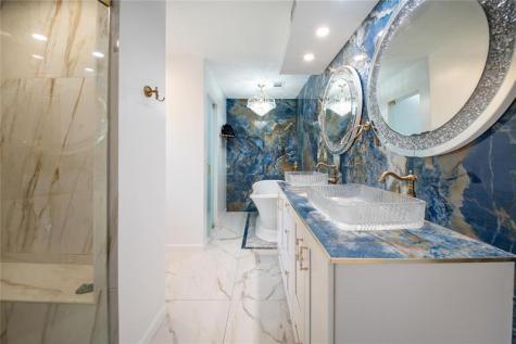 16770 Lakeview Court Weston FL 33326