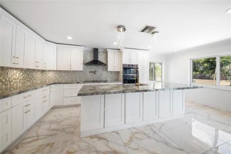 16770 Lakeview Court Weston FL 33326