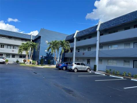 7807 Golf Circle Drive Margate FL 33063