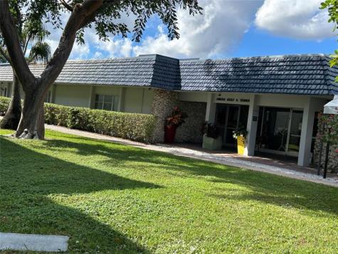 7807 Golf Circle Drive Margate FL 33063