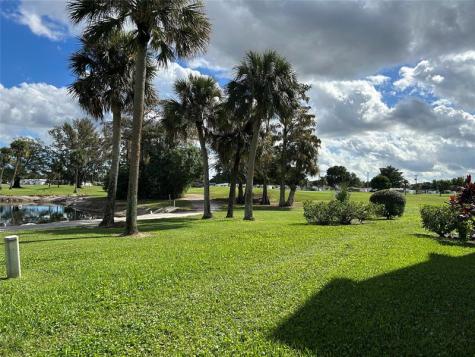 7807 Golf Circle Drive Margate FL 33063