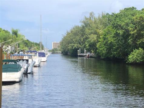 6407 Bay Club Drive Fort Lauderdale FL 33308
