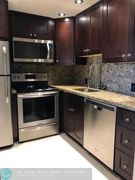 21 Dorset A Boca Raton FL 33434