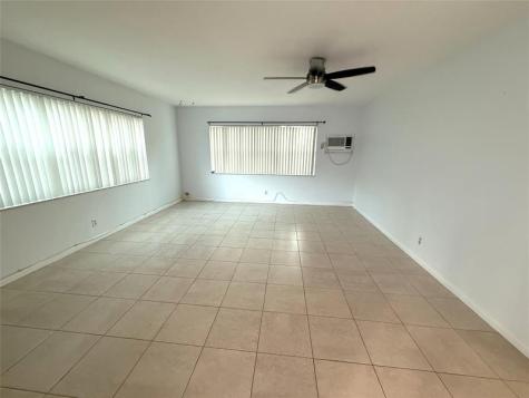 3205 Colony Club Road Pompano Beach FL 33062