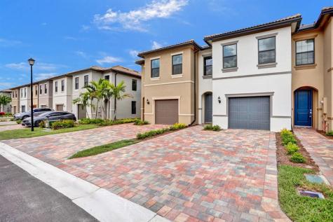 4841 Chantilly Road Lake Worth FL 33467