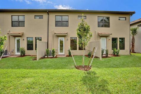 4841 Chantilly Road Lake Worth FL 33467