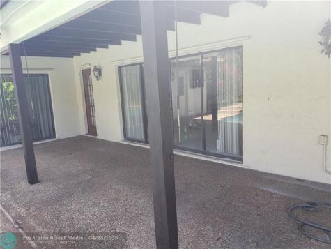 1280 NW 114th Avenue Coral Springs FL 33071