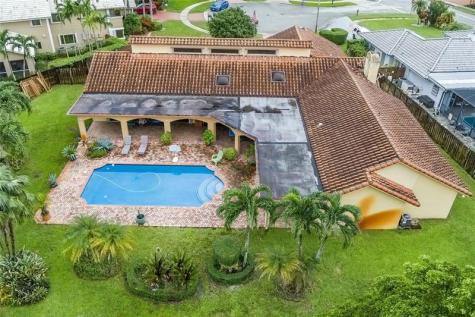 1721 NW 96th Avenue Plantation FL 33322