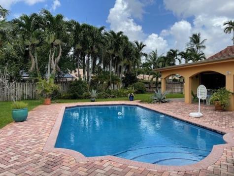 1721 NW 96th Avenue Plantation FL 33322