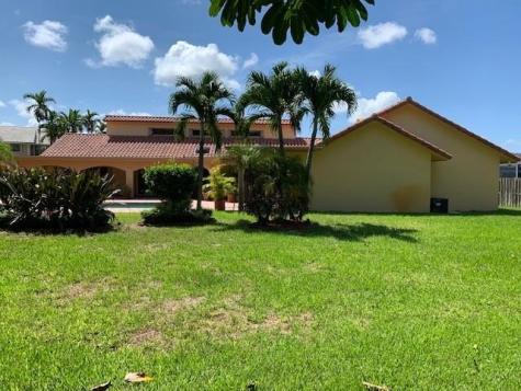 1721 NW 96th Avenue Plantation FL 33322