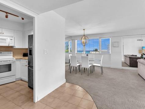 3000 Holiday Drive Fort Lauderdale FL 33316