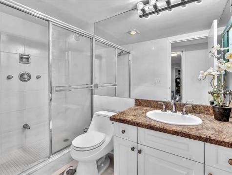 3000 Holiday Drive Fort Lauderdale FL 33316