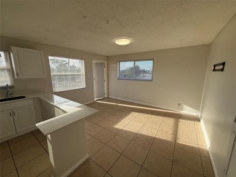 1235 W River Drive Margate FL 33063
