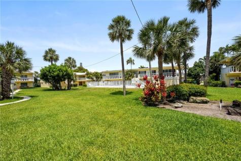 2755 NE 28th Avenue Lighthouse Point FL 33064