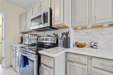2755 NE 28th Avenue Lighthouse Point FL 33064