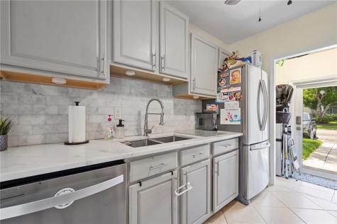 2755 NE 28th Avenue Lighthouse Point FL 33064