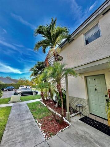 2966 NW 89th Terrace Coral Springs FL 33065