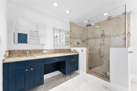 2443 NE 26th Street Lighthouse Point FL 33064