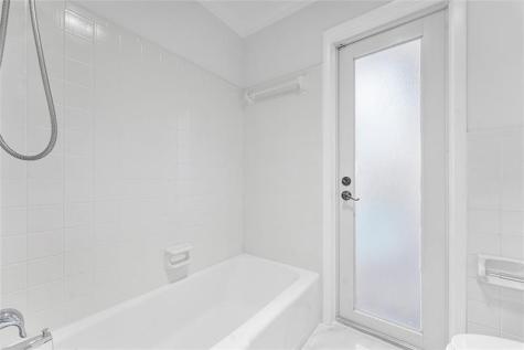 2443 NE 26th Street Lighthouse Point FL 33064