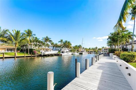 2443 NE 26th Street Lighthouse Point FL 33064