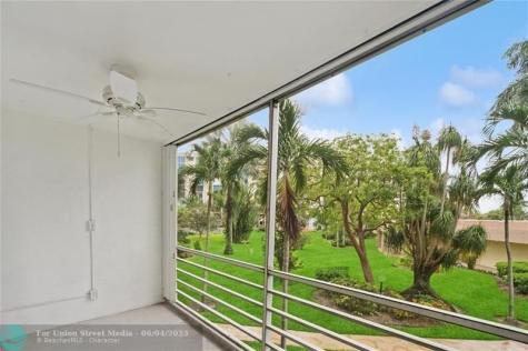 2731 NE 14th Street Causeway Pompano Beach FL 33062
