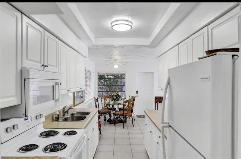 820 NE 16th Avenue Fort Lauderdale FL 33304