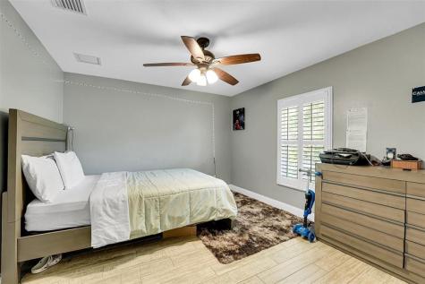 6107 NW Gause Avenue Port St Lucie FL 34986