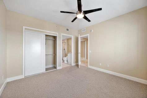 14951 Royal Oaks Lane North Miami FL 33181