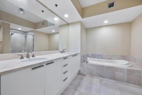 14951 Royal Oaks Lane North Miami FL 33181