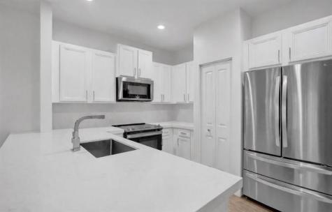 4234 N Dixie Highway Oakland Park FL 33334