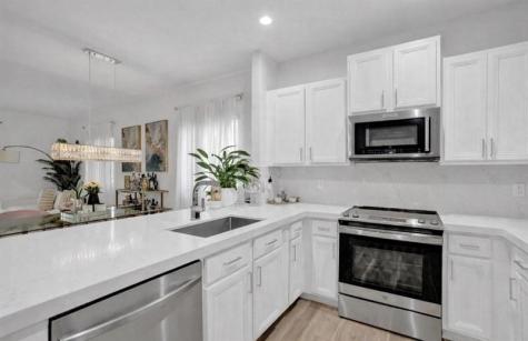 4234 N Dixie Highway Oakland Park FL 33334