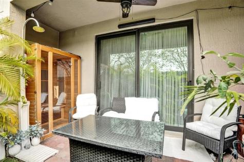 4234 N Dixie Highway Oakland Park FL 33334