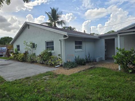 3559 Almar Road Palm Springs FL 33461