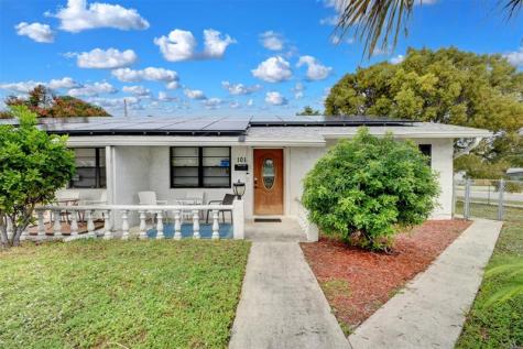 101 SW 10th Avenue Boynton Beach FL 33435