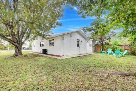 101 SW 10th Avenue Boynton Beach FL 33435