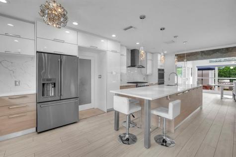 2212 NE 32nd Avenue Fort Lauderdale FL 33305