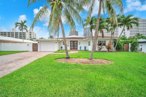 2212 NE 32nd Avenue Fort Lauderdale FL 33305
