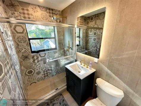 1215 E Broward Boulevard Fort Lauderdale FL 33301