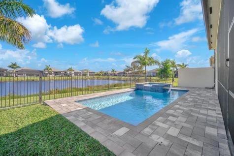 10990 Violet Meadow Street Boynton Beach FL 33473