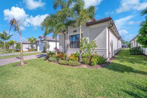10990 Violet Meadow Street Boynton Beach FL 33473