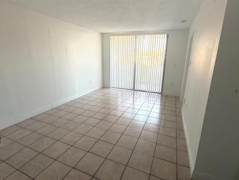 8075 NW 7th Street Miami FL 33126