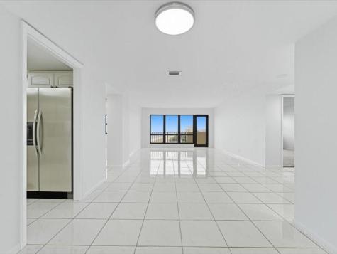 4900 N Ocean Boulevard Lauderdale By The Sea FL 33308