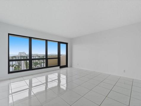 4900 N Ocean Boulevard Lauderdale By The Sea FL 33308