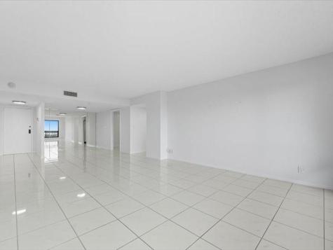 4900 N Ocean Boulevard Lauderdale By The Sea FL 33308