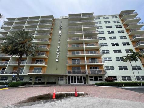2900 NE 30th Street Fort Lauderdale FL 33306