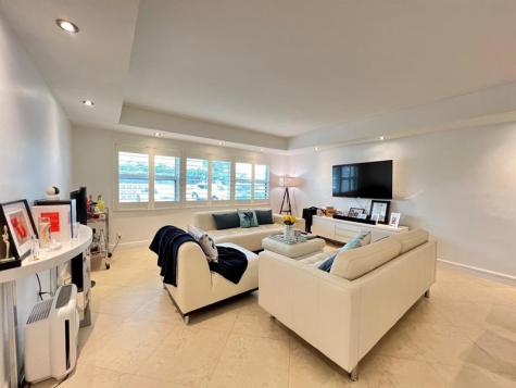 2900 NE 30th Street Fort Lauderdale FL 33306