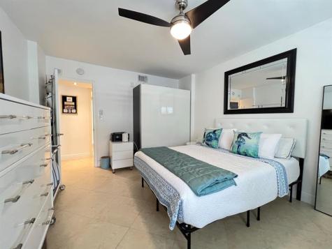 2900 NE 30th Street Fort Lauderdale FL 33306